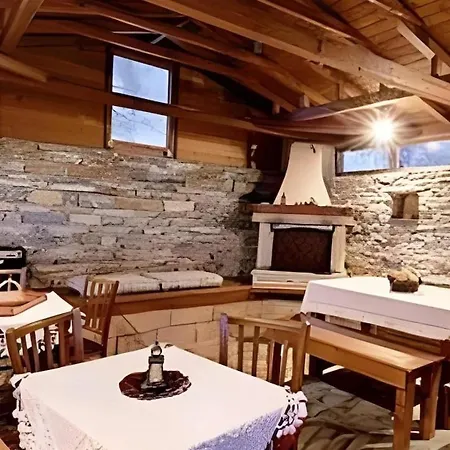 Apartament Apanemia *